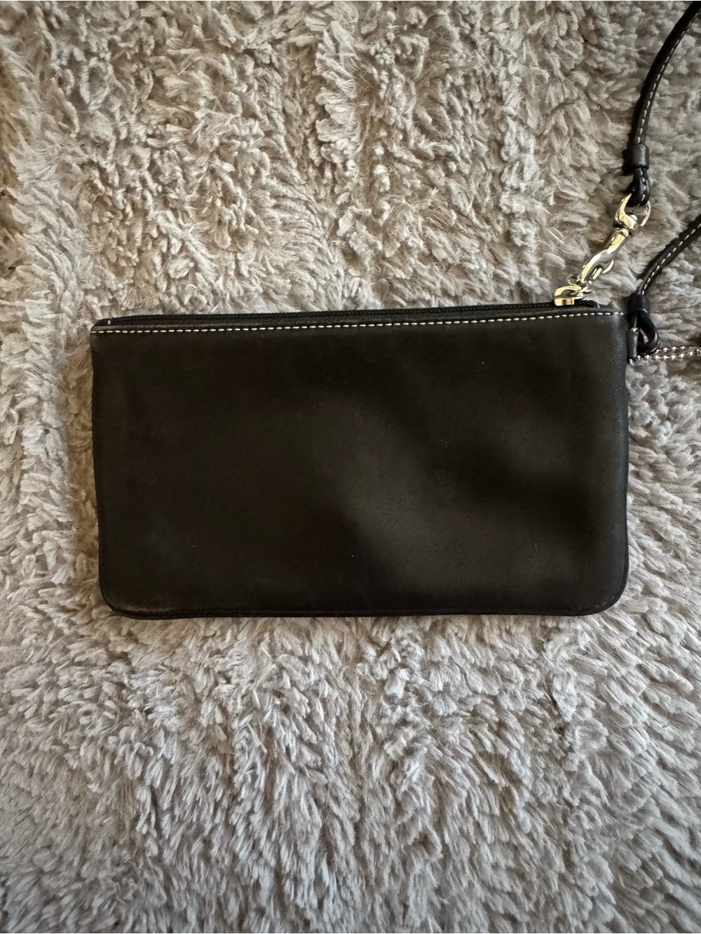 COACH Y2K SOHO Leather Buckle Wristlet - Gem